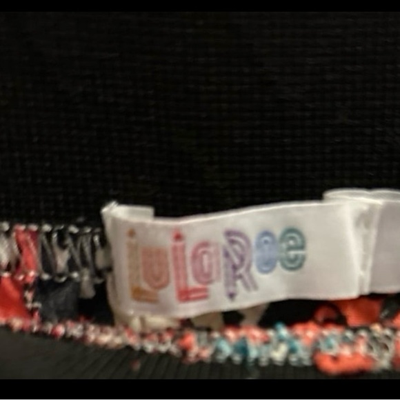 skirt - Picture 3 of 3